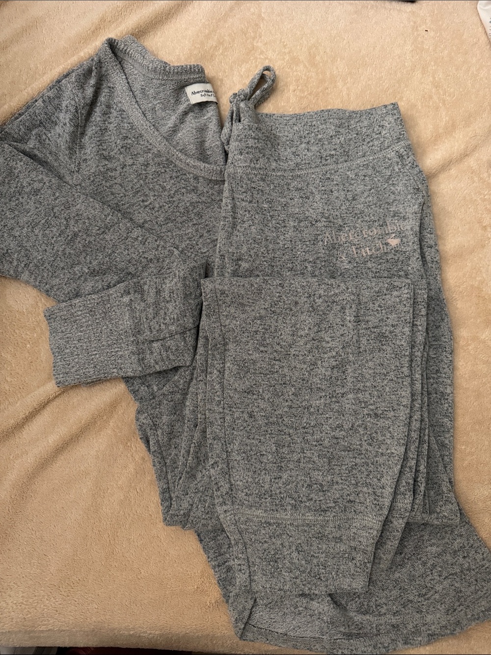 Abercrombie & Fitch Heather Gray Kids Pajama Set